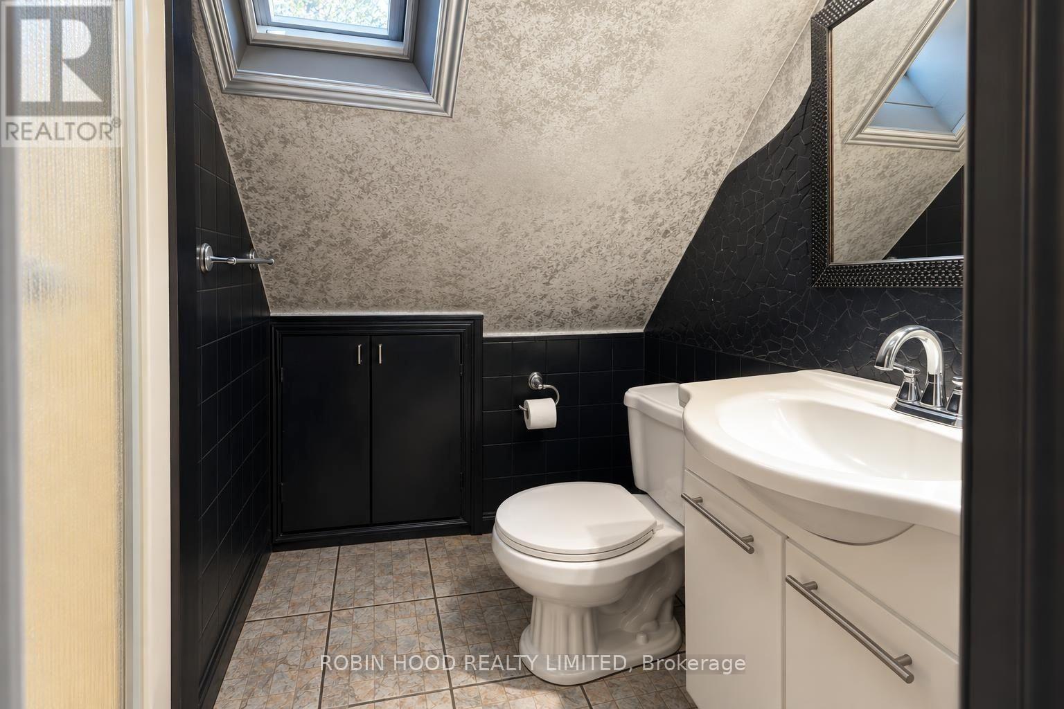 322 Lyon Street North, Ottawa, ON photo 13