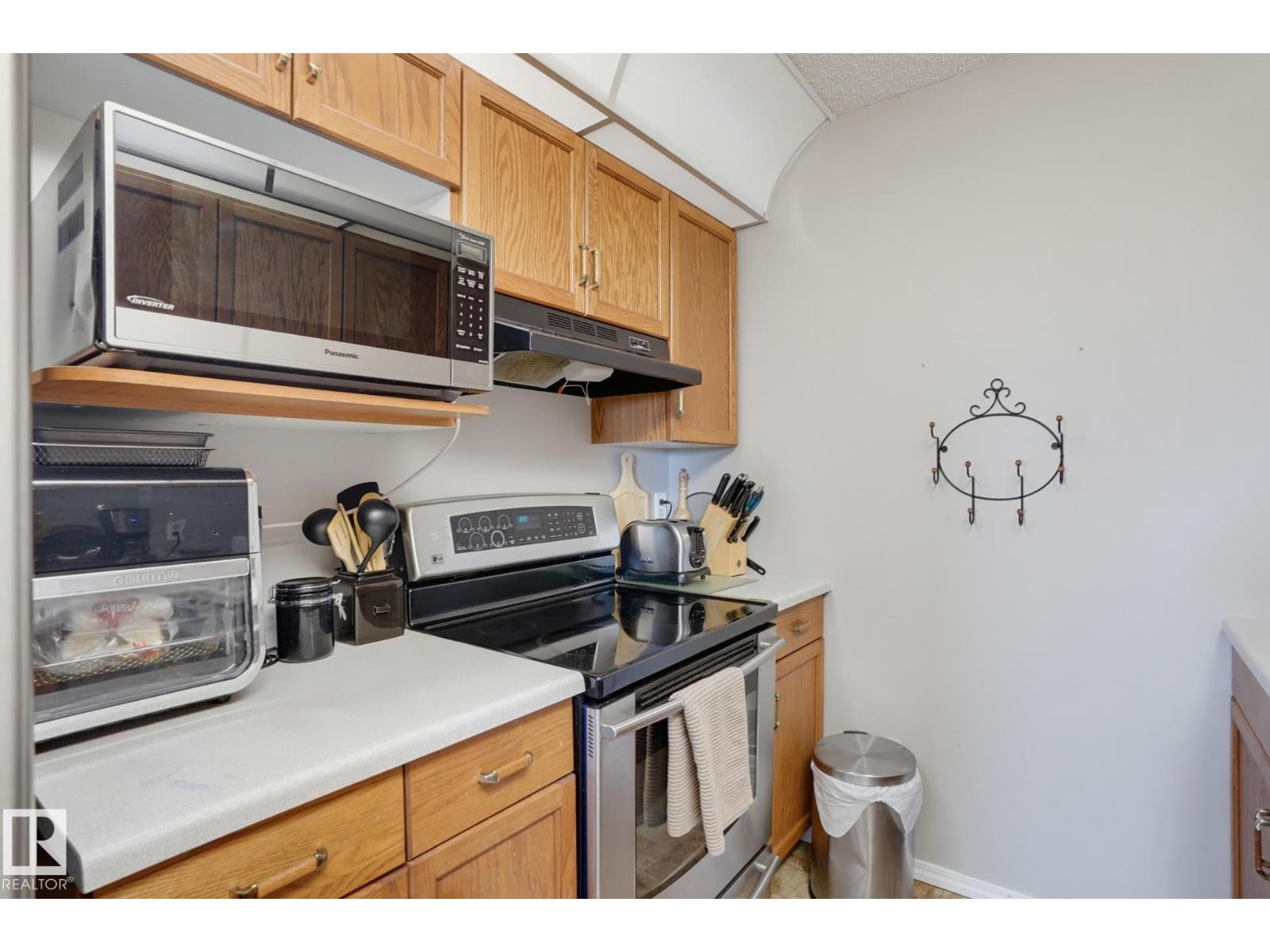#407 18020 95 AV NW, Edmonton 2