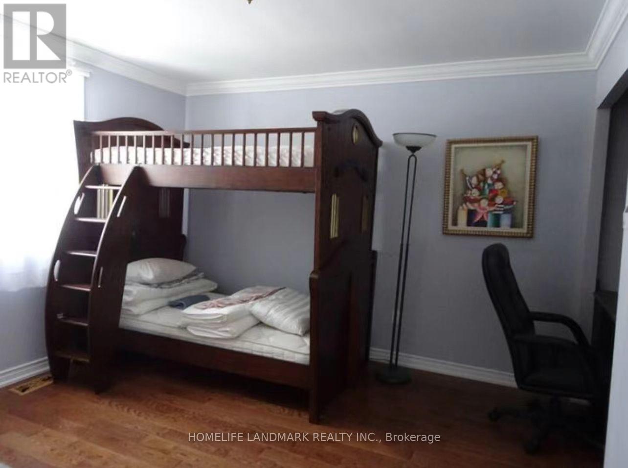 100 Lake Drive North — photo 10