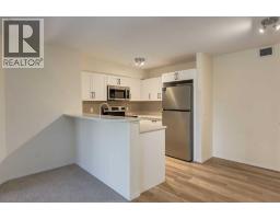 Bedroom - 1210, 115 Prestwick Villas Se, Calgary, AB T2Z0M8 Photo 8