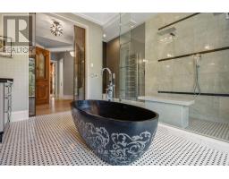 1206 Wildfield Crescent, Mississauga, ON L5H3C2 Photo 19