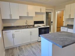 Laundry room - 41 Vaughan Avenue, Gimli, MB R0C1B0 Photo 6
