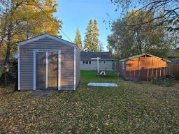 41 Vaughan Avenue, Gimli, MB R0C1B0 Photo 22