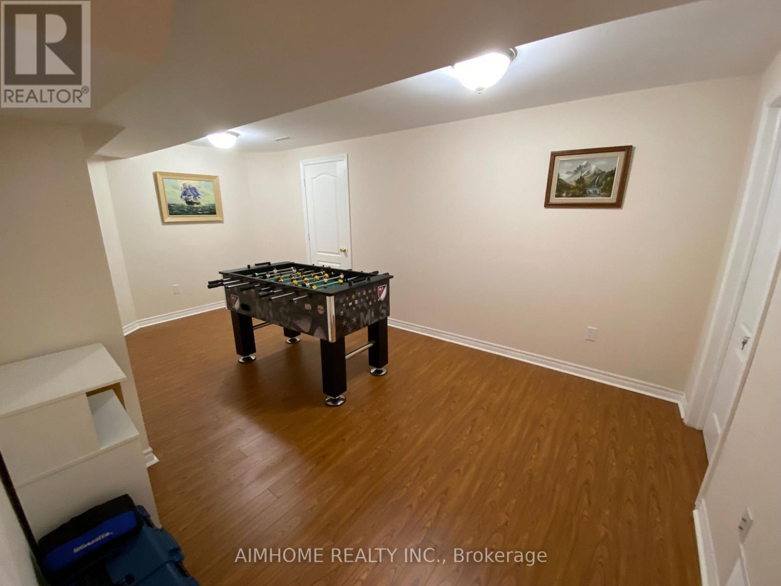 102 FARMSTEAD ROAD - 27