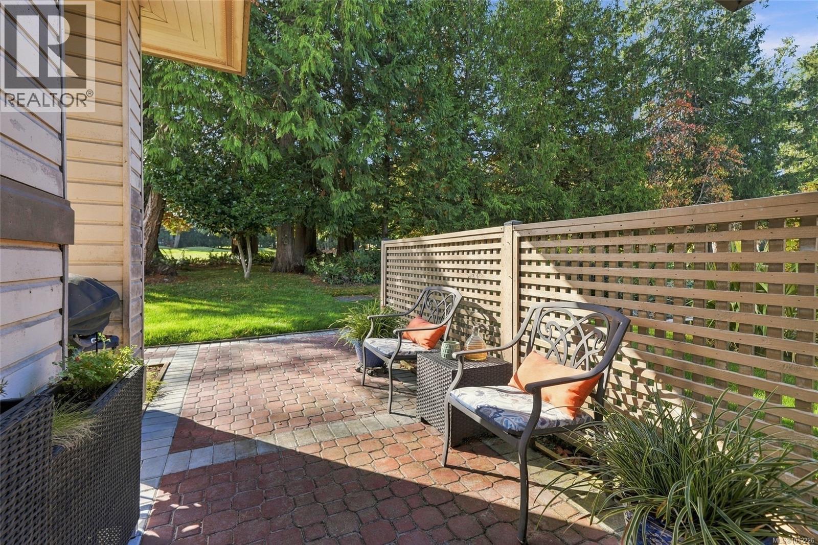 1176 Lee Rd - 61