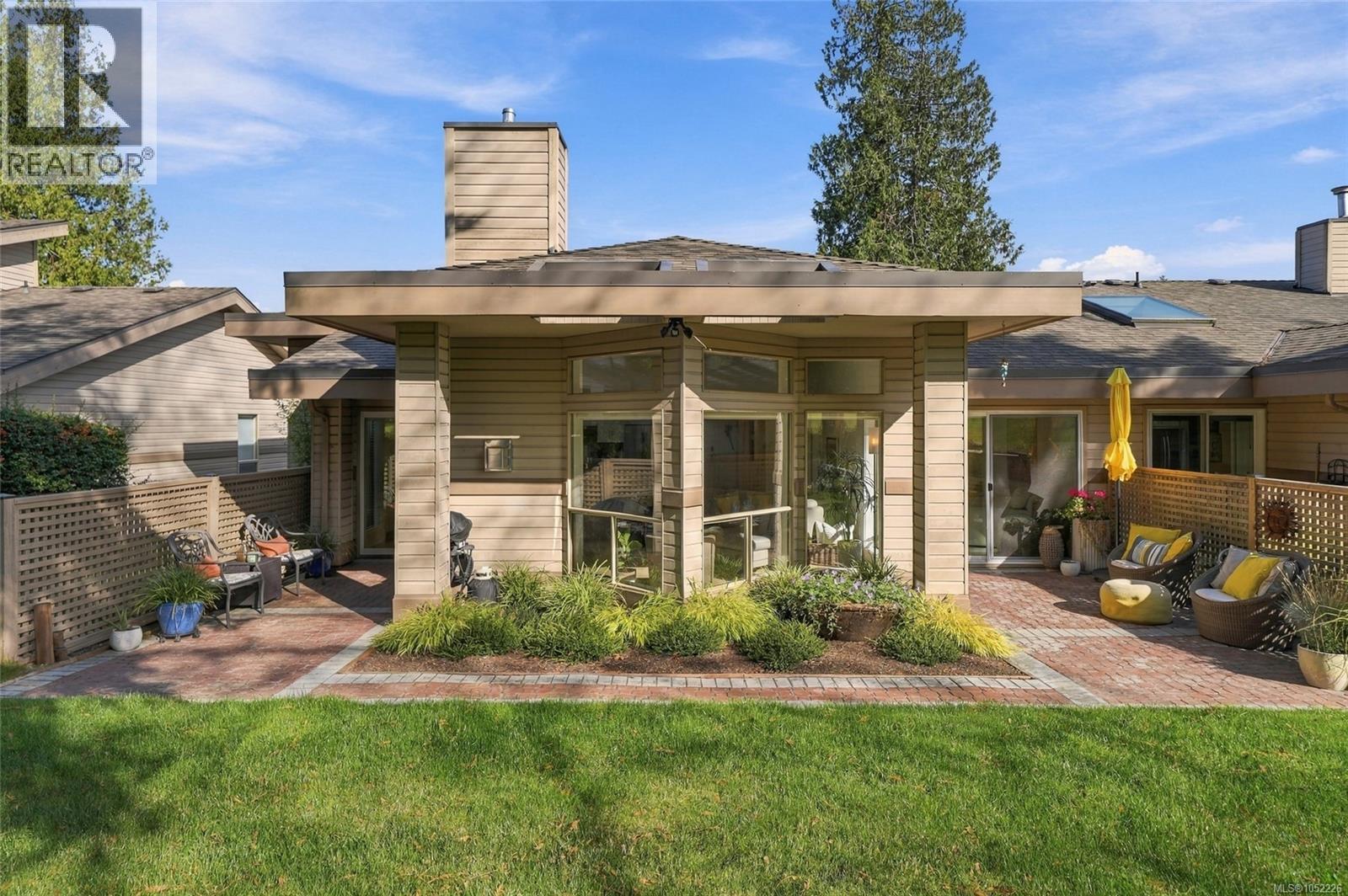 1176 Lee Rd - 53