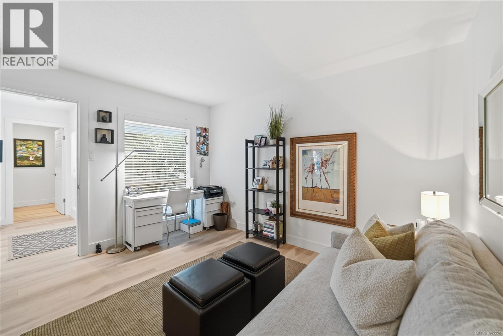 1176 Lee Rd - 44