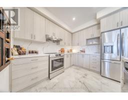 10 - 78 Gathering Lane, Richmond Hill, ON L4S0S4 Photo 9