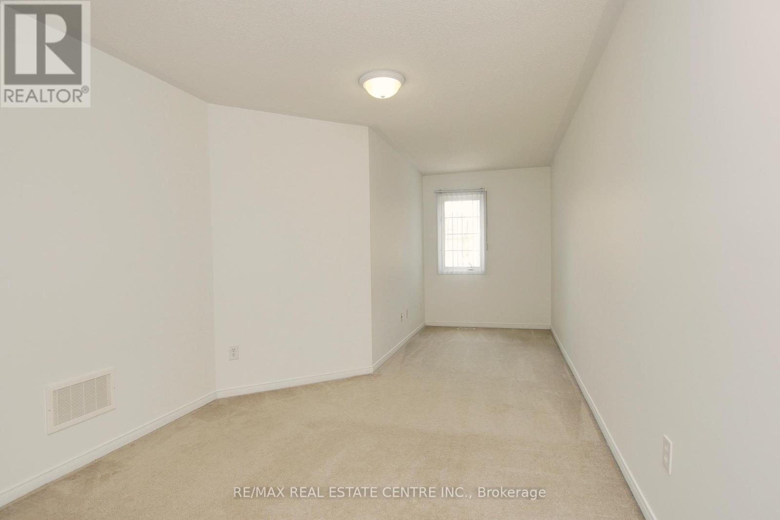 5255 Palmetto Place — photo 13