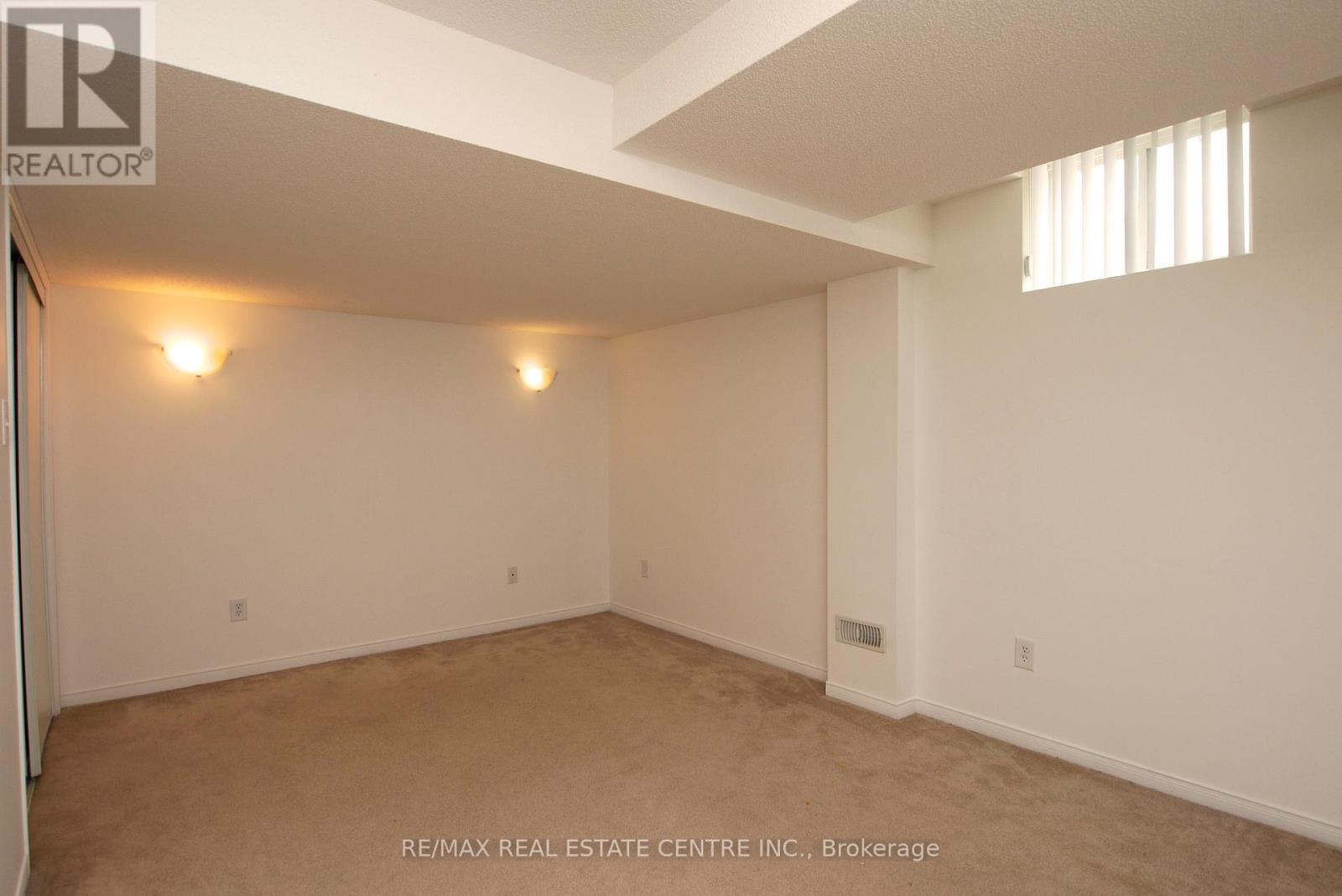 5255 Palmetto Place — photo 16