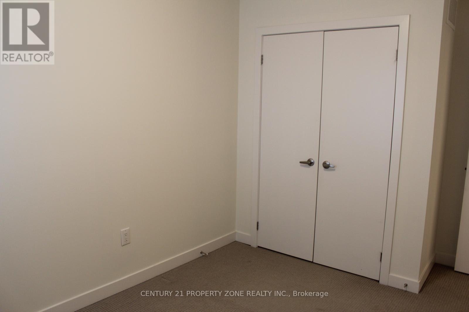 64 - 590 NORTH SERVICE ROAD, Hamilton (Stoney Creek) — photo 12