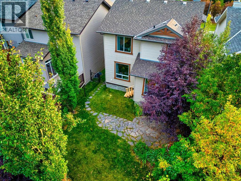 66 Cougarstone Close SW - photo 40