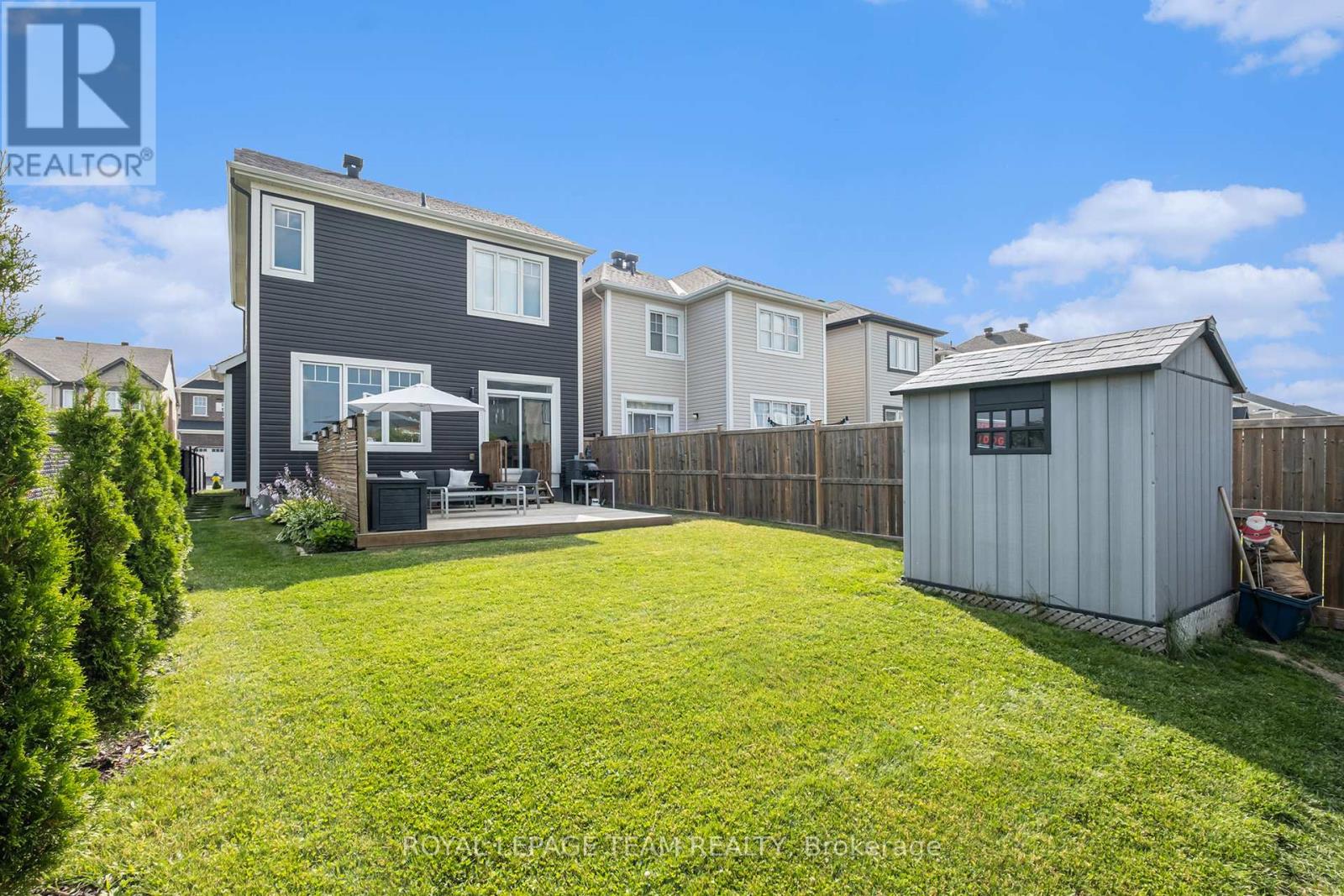 622 Malahat Way — photo 26