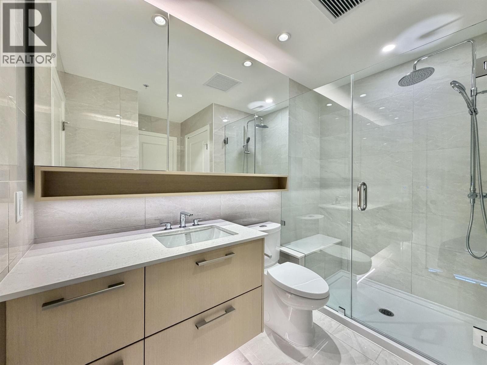 1705 5938 OLIVE Avenue, Burnaby