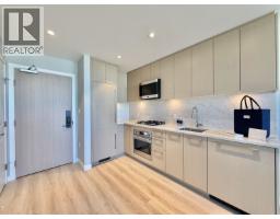 1705 5938 Olive Avenue, Burnaby, BC V5H0M6 Photo 11