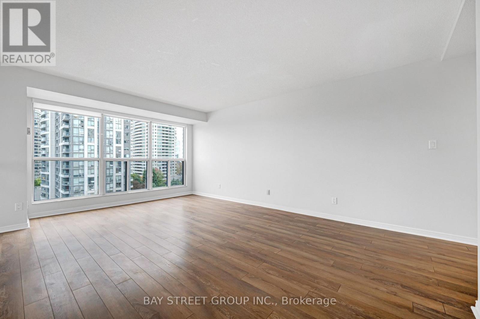 906- 28 Hollywood Avenue, Toronto, ON photo 20