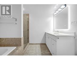 906 - 28 Hollywood Avenue, Toronto, ON M2N6S4 Photo 12