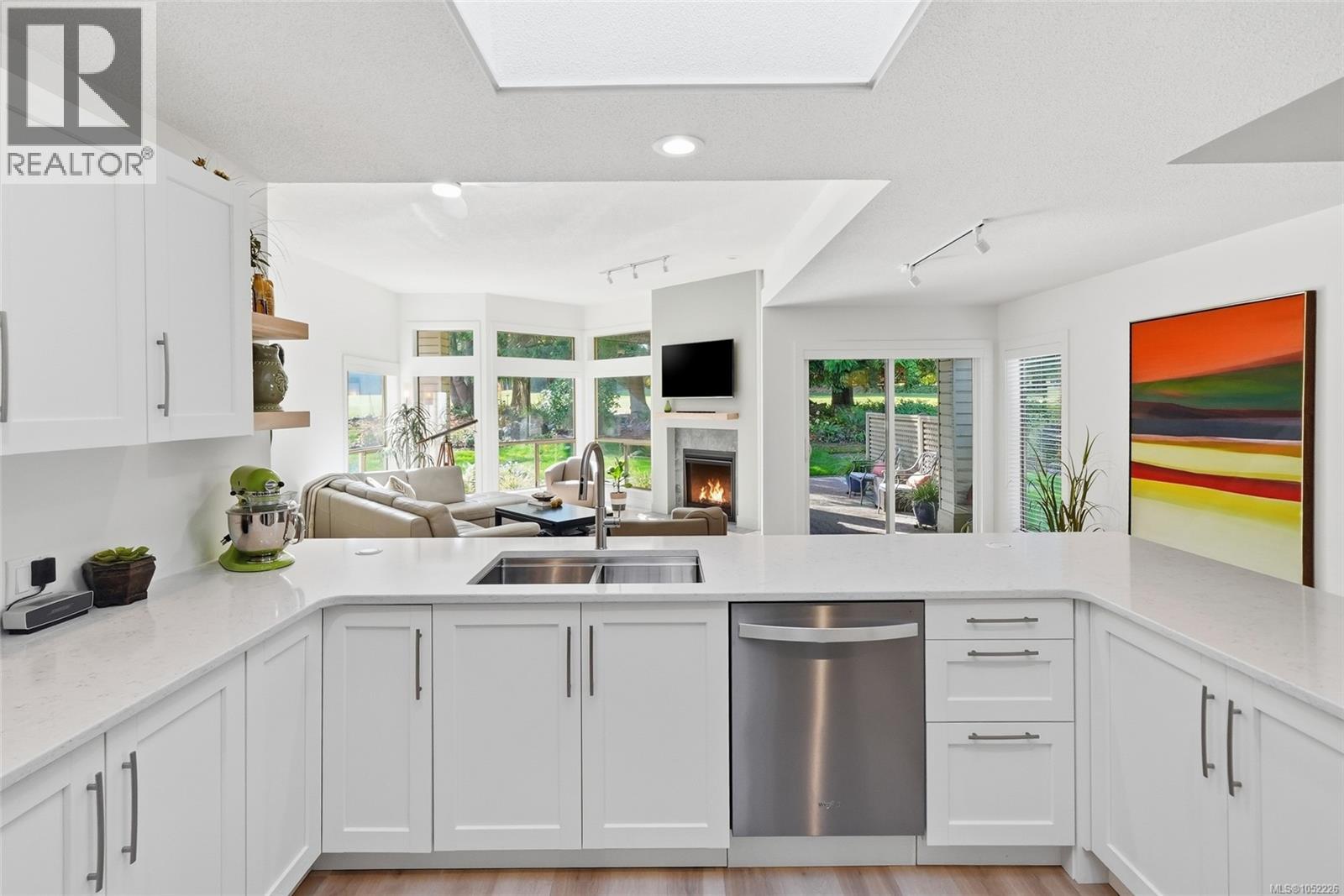 1176 Lee Rd, Parksville - Image 1