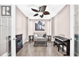Bedroom - 152 Hawkmere Way, Chestermere, AB T1X0C8 Photo 15