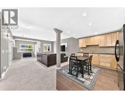 152 Hawkmere Way, Chestermere, AB T1X0C8 Photo 35