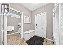 4pc Bathroom - 152 Hawkmere Way, Chestermere, AB T1X0C8 Photo 17