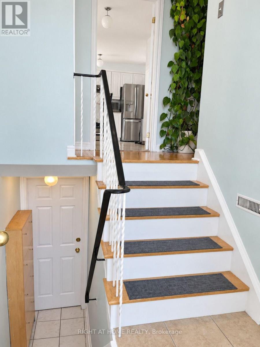 101 HANSON ROAD, Mississauga (Fairview) — photo 3