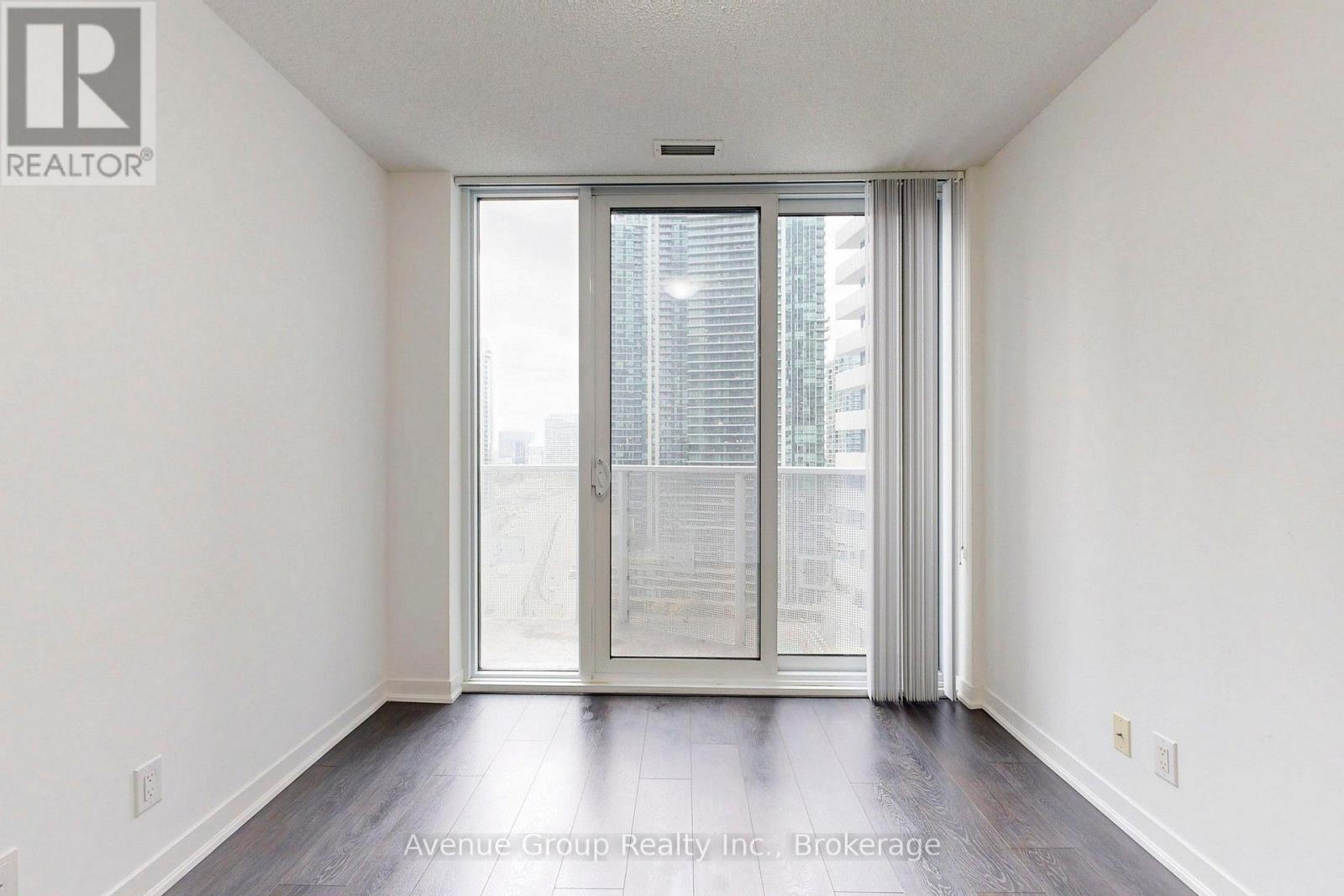 1705- 100 Harbour Street, Toronto, ON photo 23