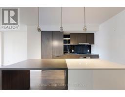 1705 - 100 Harbour Street, Toronto, ON M5J0B5 Photo 10