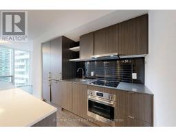 1705 - 100 Harbour Street, Toronto, ON M5J0B5 Photo 8
