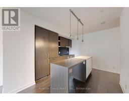 1705 - 100 Harbour Street, Toronto, ON M5J0B5 Photo 9