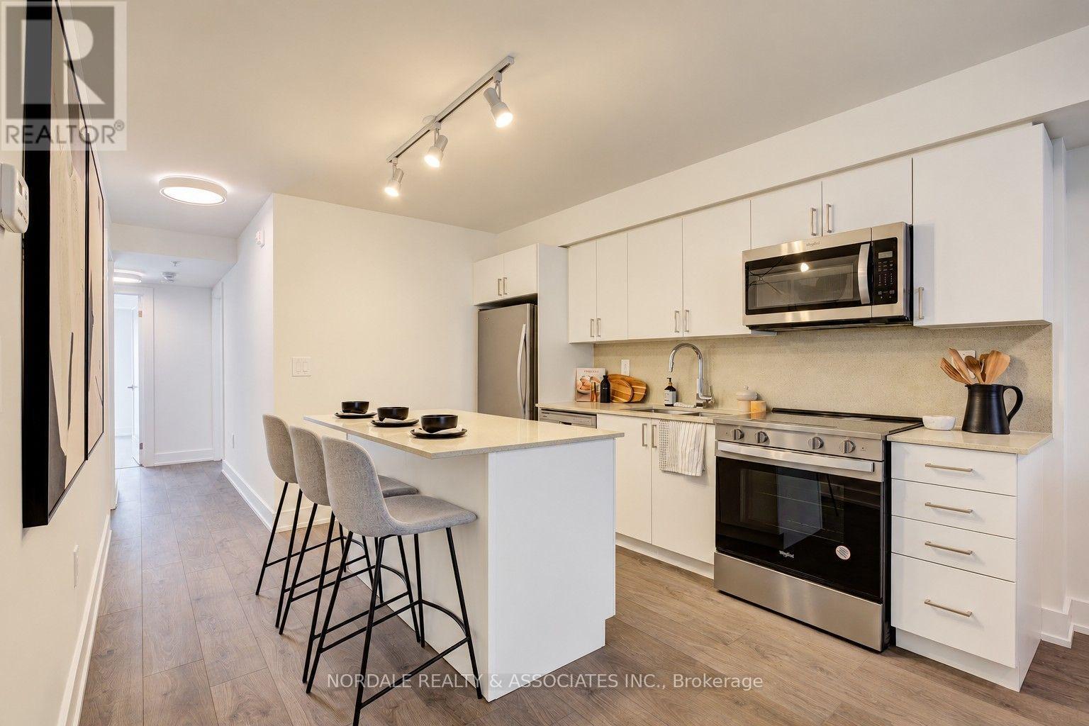 C103 - 1660 VICTORIA PARK AVENUE, Toronto (Victoria Village) — photo 8