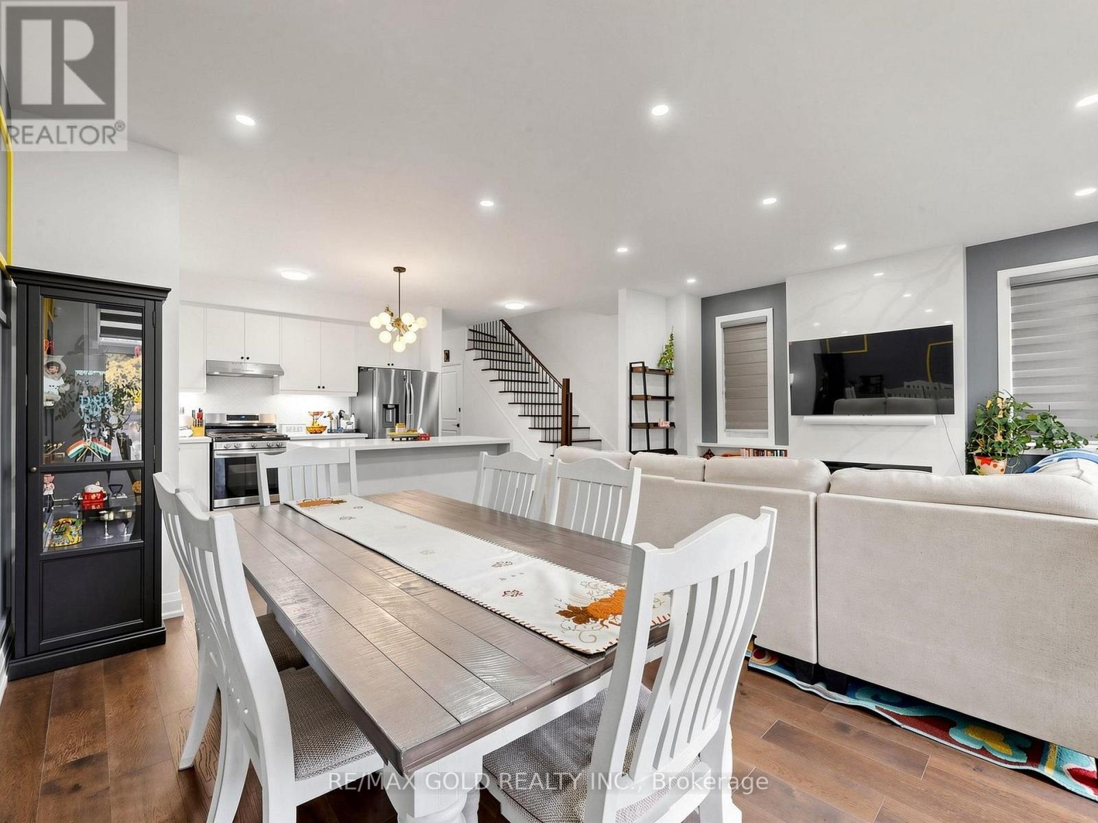 77 CHELLIAH COURT - 20