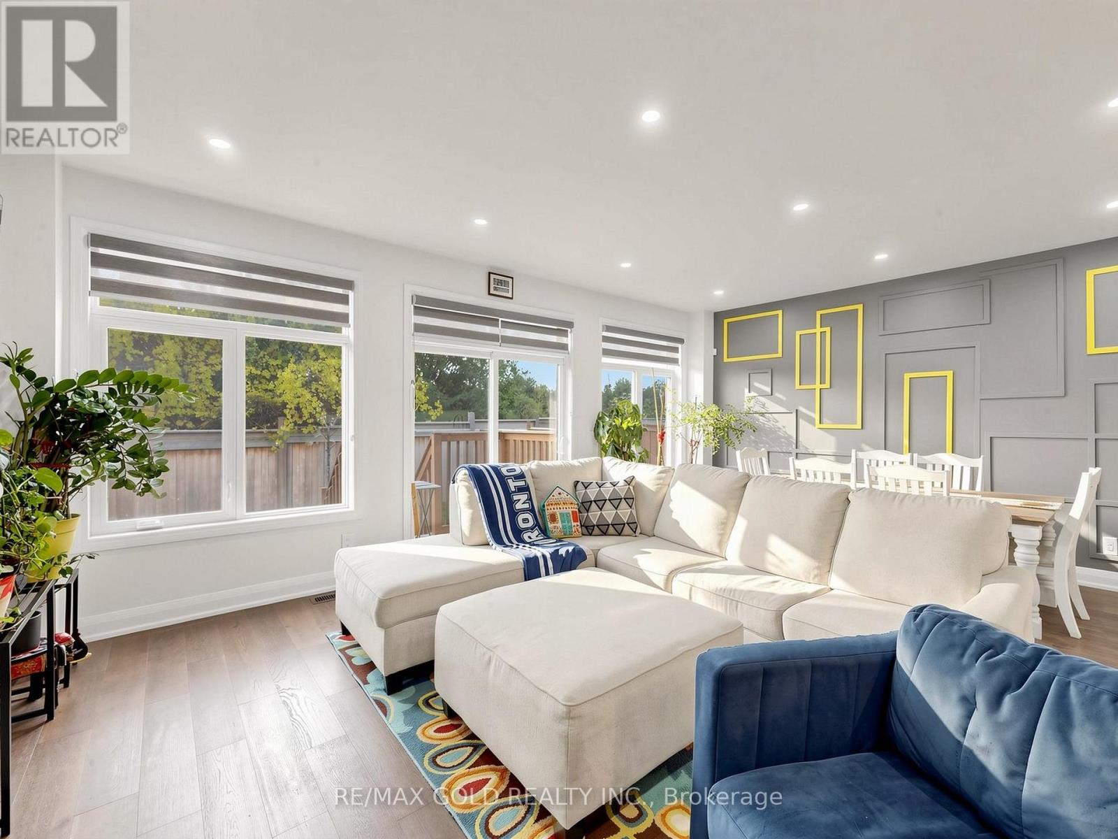 77 CHELLIAH COURT - 8
