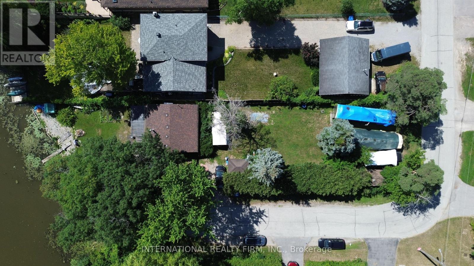 29 Willow Street, East Gwillimbury, ON photo 4