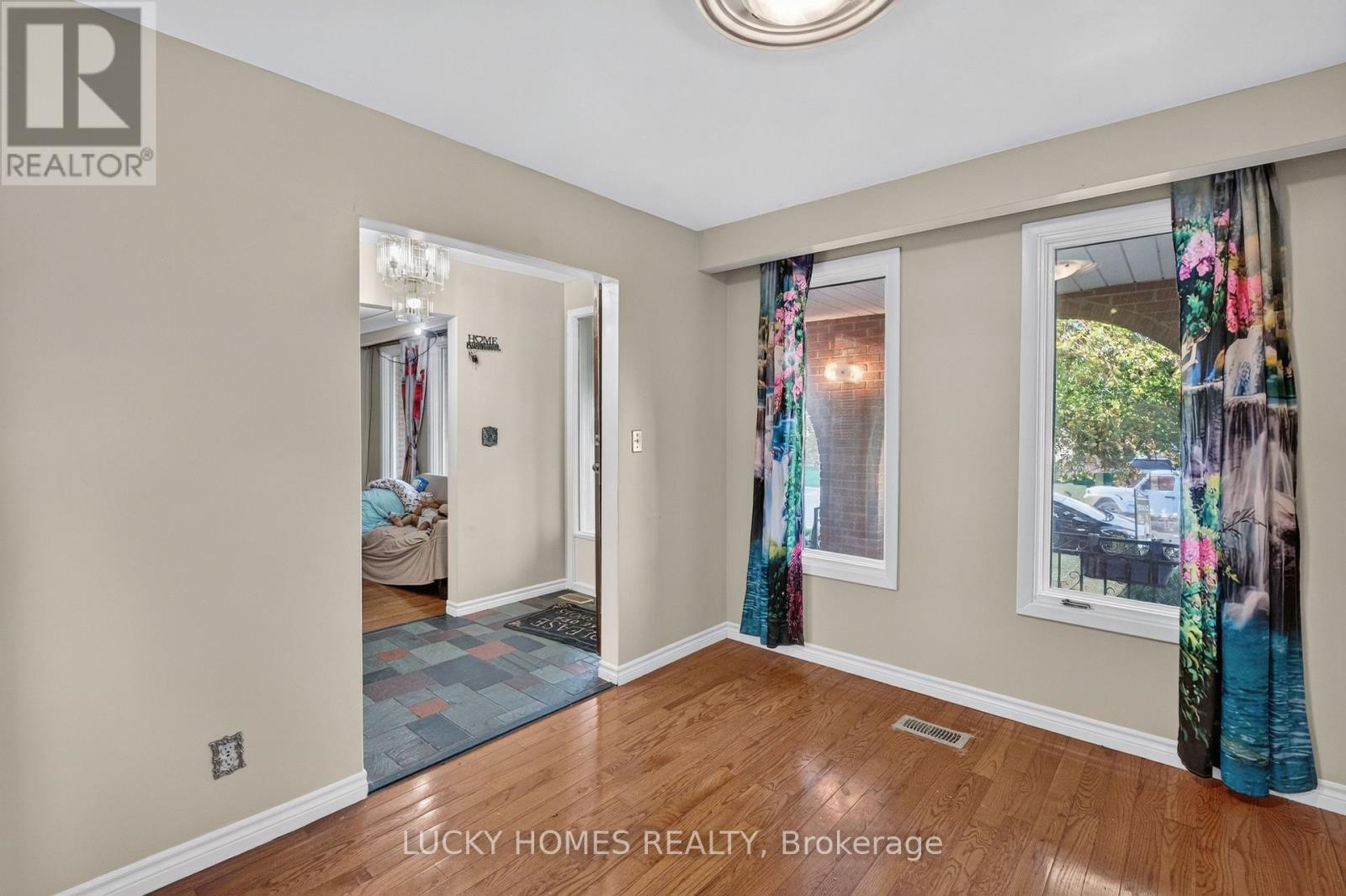 3061 Lloyd George Boulevard, Windsor, ON photo 21