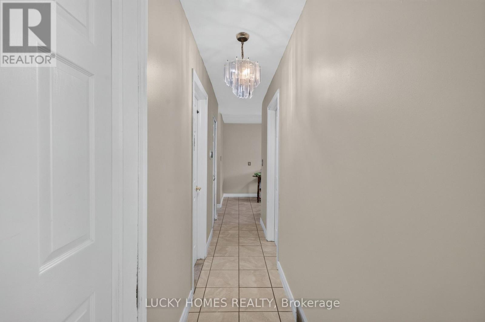 3061 Lloyd George Boulevard, Windsor, ON photo 22