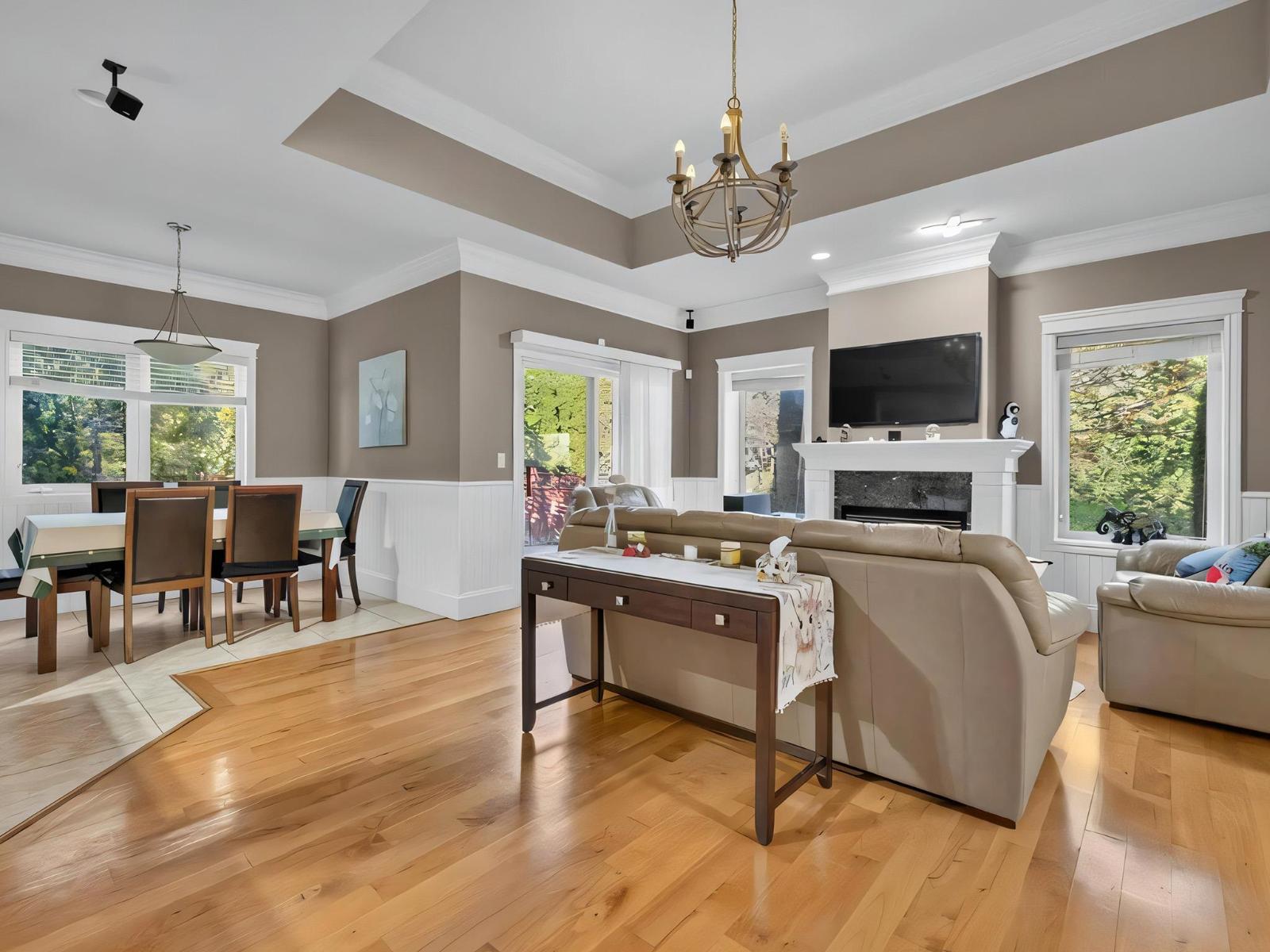 15775 39A AVENUE, Surrey - Image 1