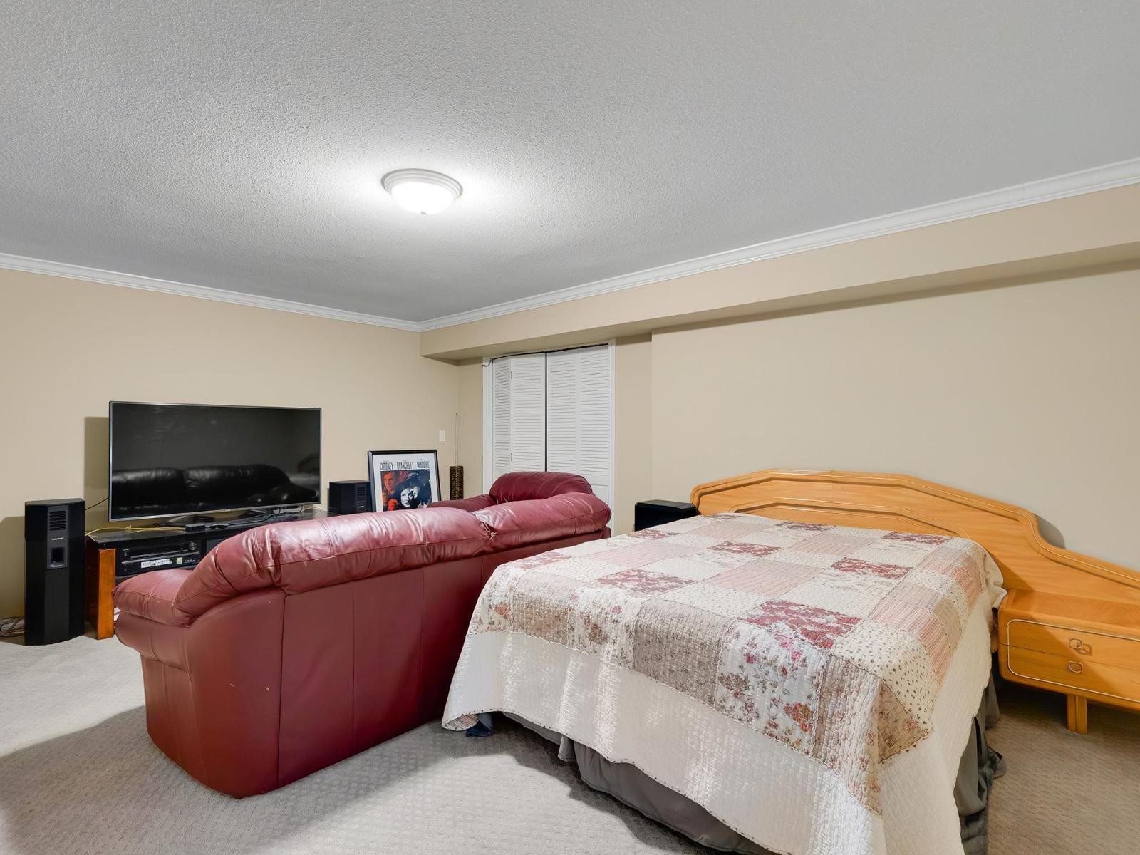 15775 39A AVENUE, Surrey - Image 1