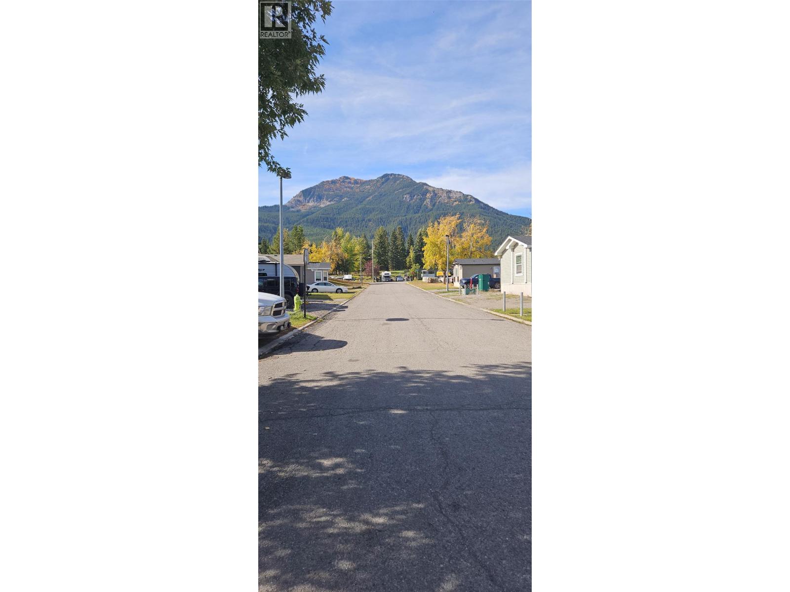 48 WILDERNESS HEIGHTS Drive, Elkford - Image 1