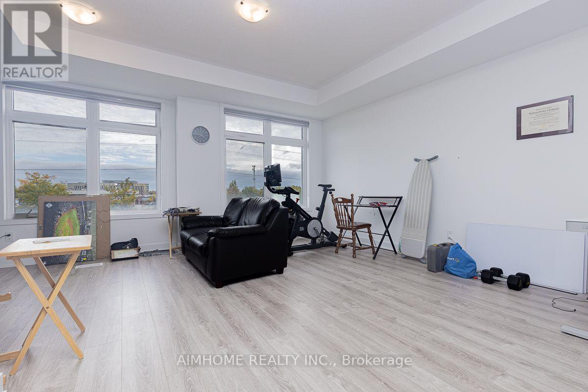 5506 Main Street, Whitchurch-Stouffville, ON photo 13