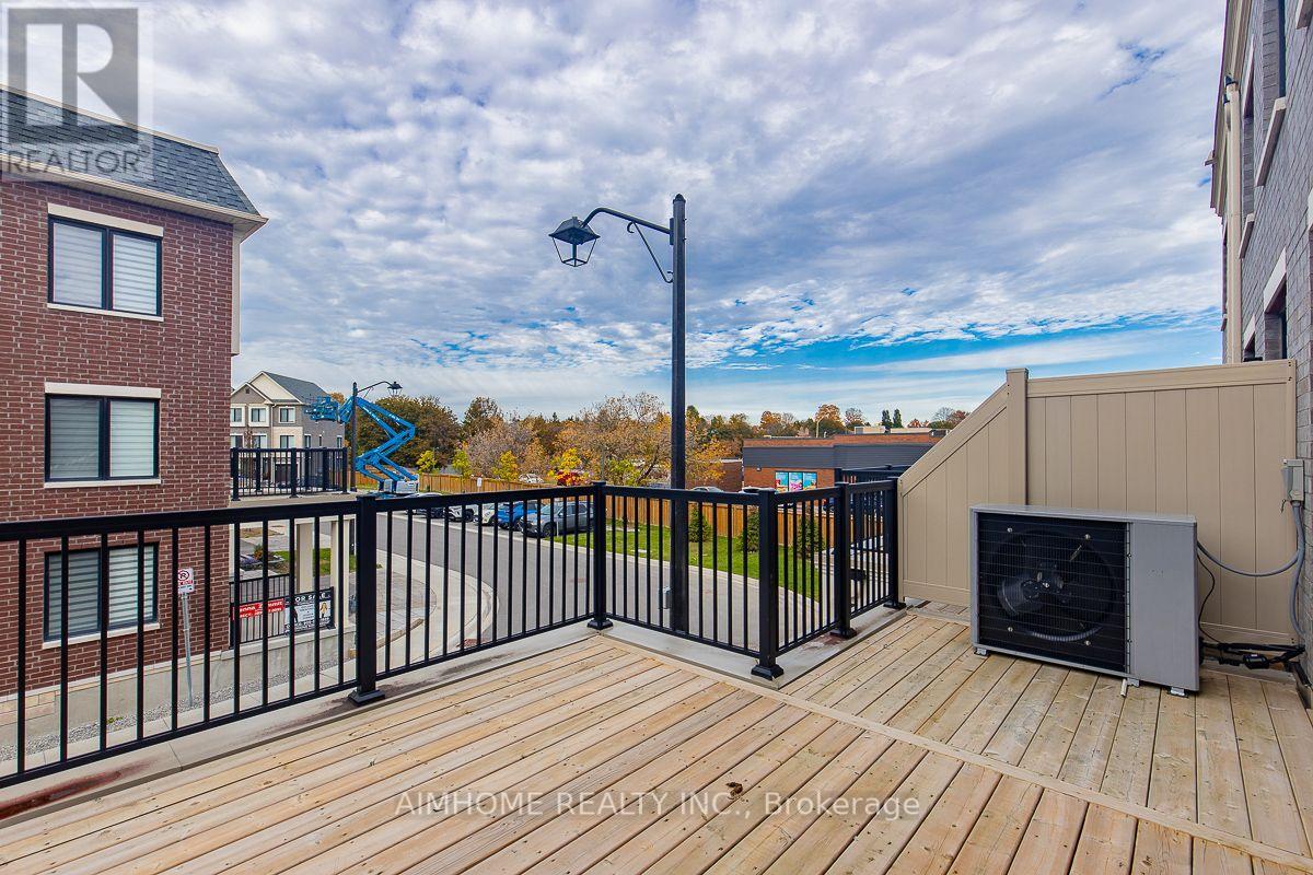 5506 Main Street, Whitchurch-Stouffville, ON photo 31