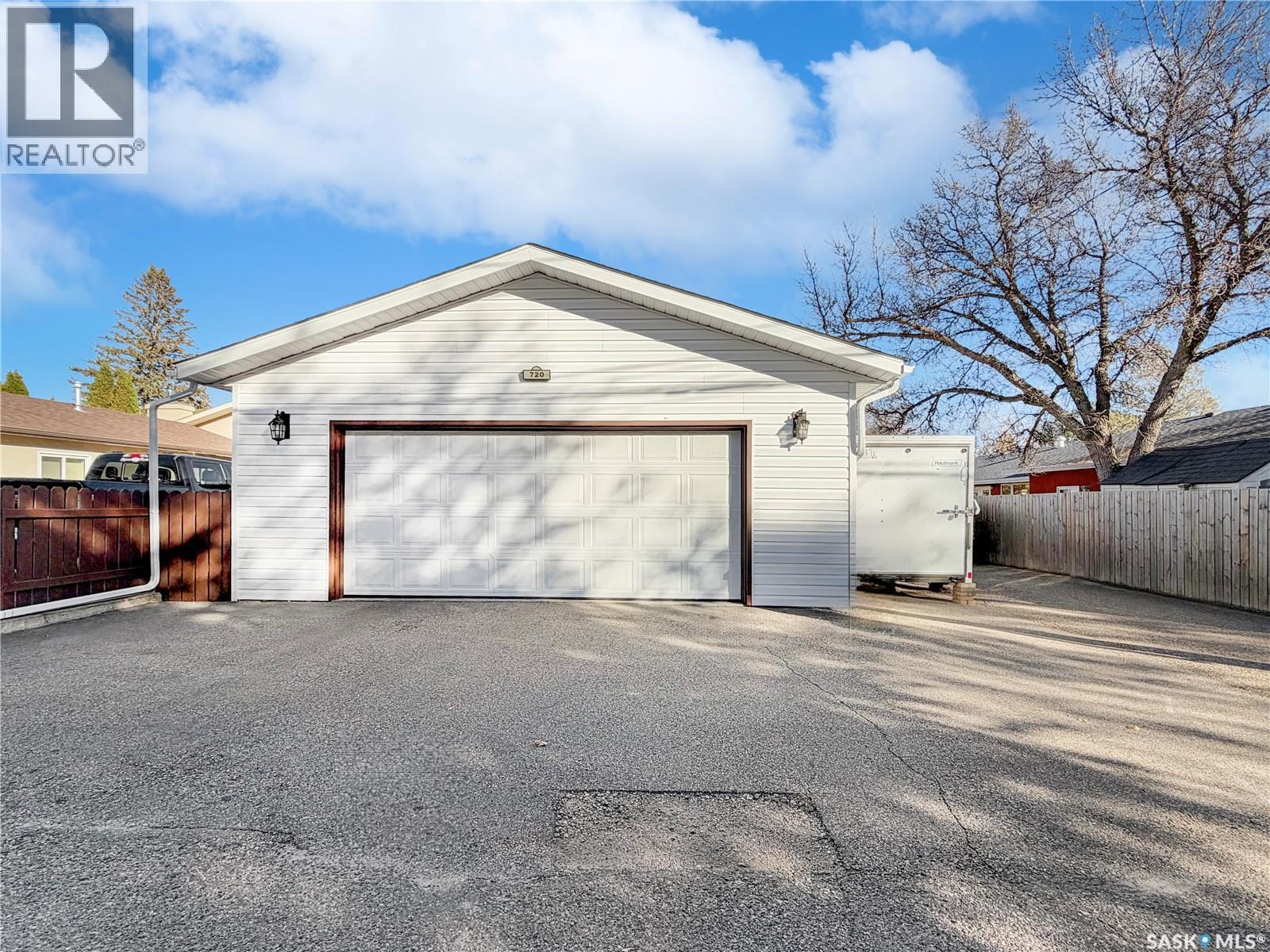 720 6th AVENUE NE, Swift Current — photo 35