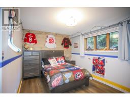 238 Old Goulais Bay Rd, Sault Ste  Marie, ON P6B0B9 Photo 21
