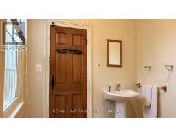 21 Henry Street, Cambridge, ON N1R3V8 Photo 14