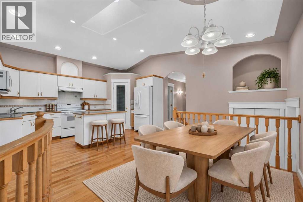4418 20 Avenue NW - photo 17