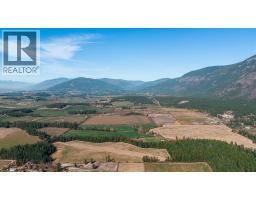 East Field Lyons Road, Lister, BC V0B1G2 Photo 7