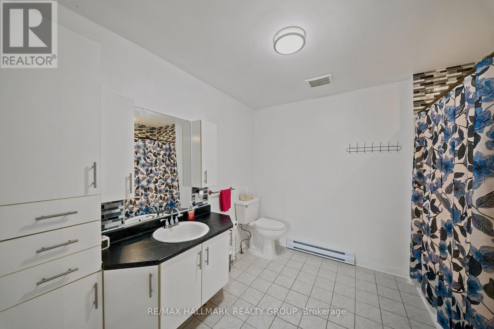 312 DUFFERIN STREET - 18