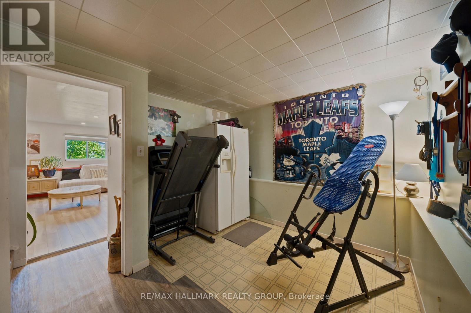 312 DUFFERIN STREET - 31