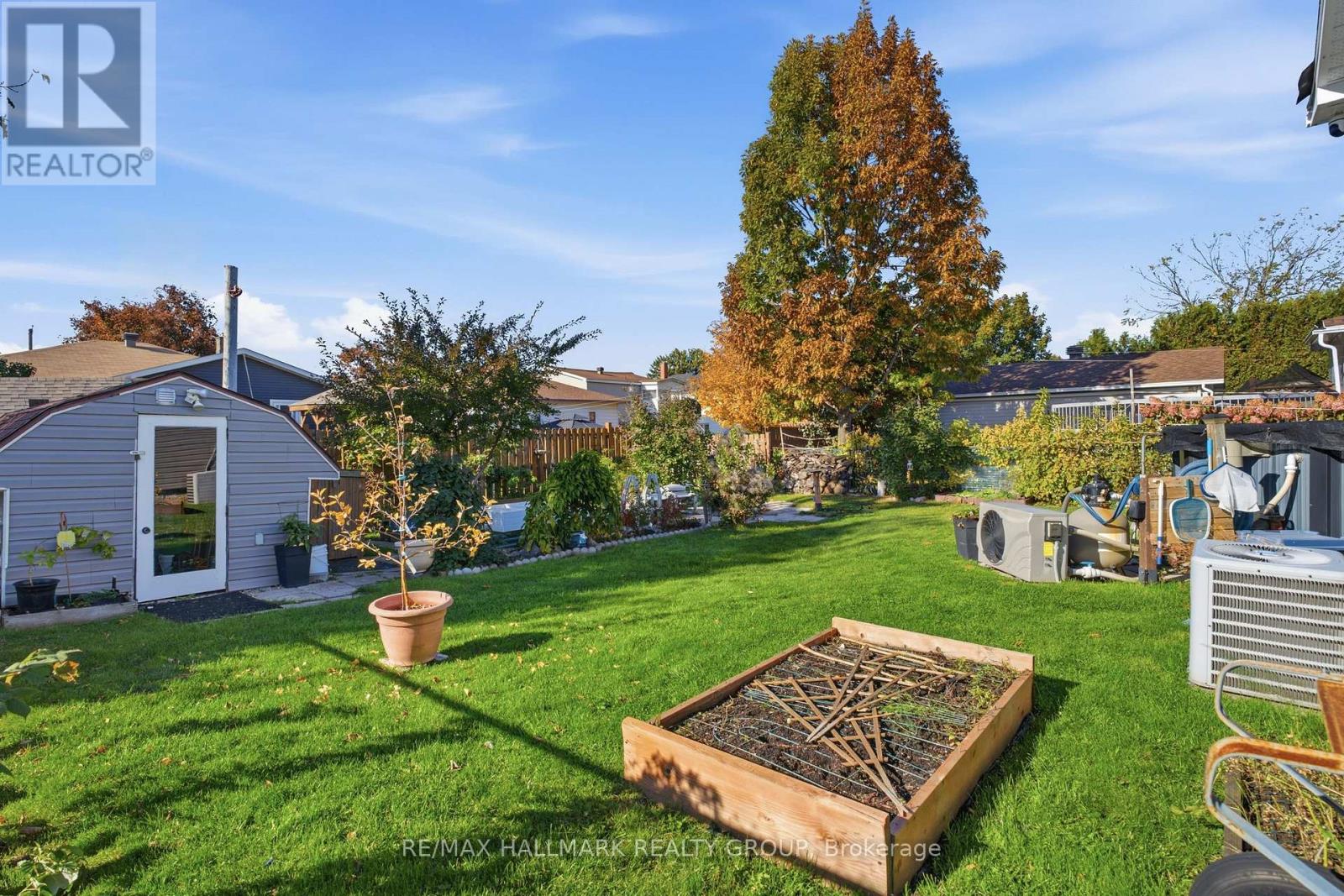312 DUFFERIN STREET - 38