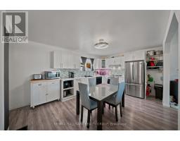Living room - 312 Dufferin Street, Hawkesbury, ON K6A2E5 Photo 6